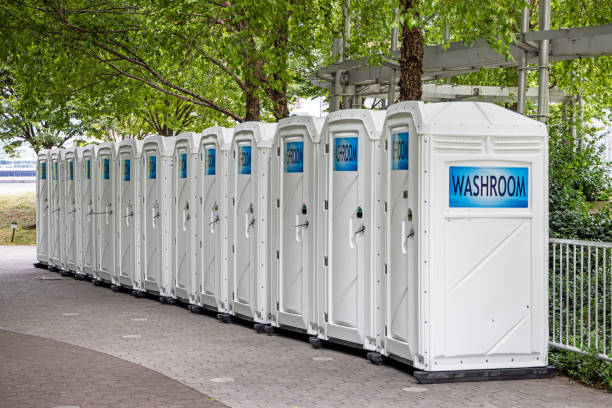 Best Portable bathroom rental  in The Villages, FL